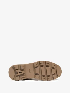 L'iconique chaussure de marche aigle, en cuir et membrane GORE-TEX - Jaune